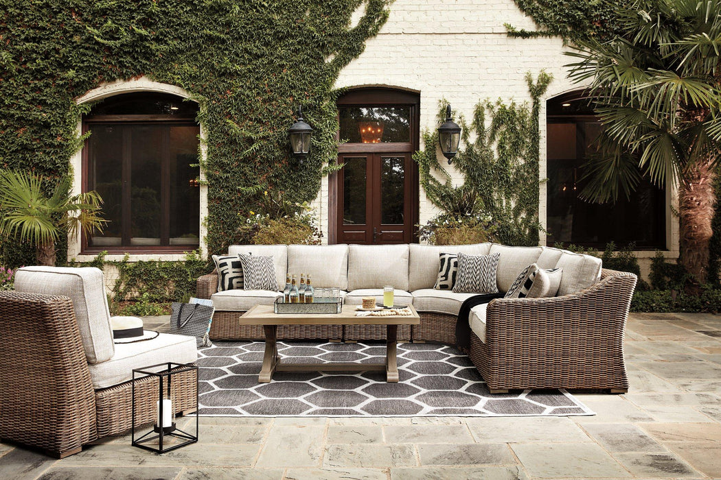 Beachcroft Outdoor Seating Set