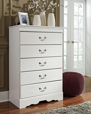 Anarasia Chest of Drawers